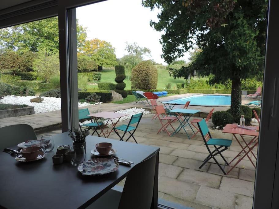 Au Bout De Mes Reves Bed & Breakfast Walcourt Eksteriør bilde
