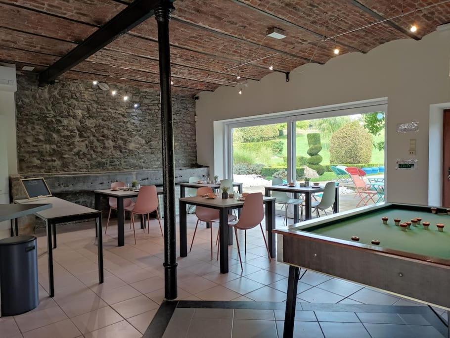 Au Bout De Mes Reves Bed & Breakfast Walcourt Eksteriør bilde