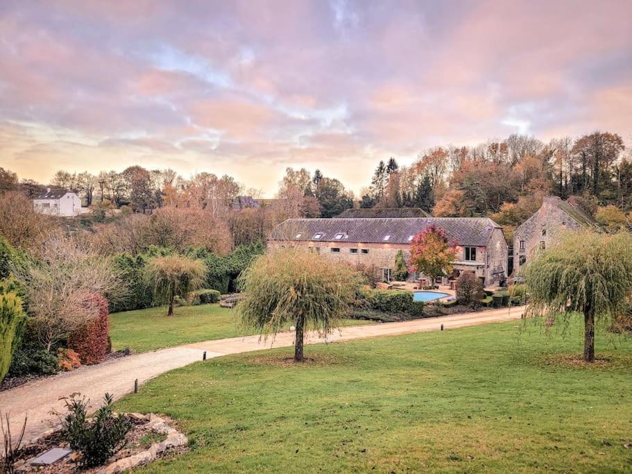 Au Bout De Mes Reves Bed & Breakfast Walcourt Eksteriør bilde